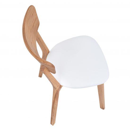 Dubová židle Diana z masivu dubu-je to skvělý spojenec pro vaše pohodové posezení a skvělá volba pro ty, kteří hledají elegantní design, pohodlí a vysokou kvalitu.