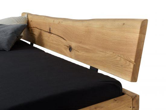 Dubová postel olejovaný dub