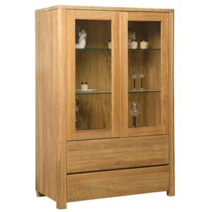 Masivní dubová vitrína Lausanne v provedení olej s voskem