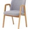 Dubová židle s područkami a šedým polstrováním je ideální pro kancelářské prostory, jídelny, kavárny i restaurace, kde oceníte její praktičnost a styl. Ergonomický tvar a měkké polstrování zajistí maximální komfort i při dlouhodobém sezení.