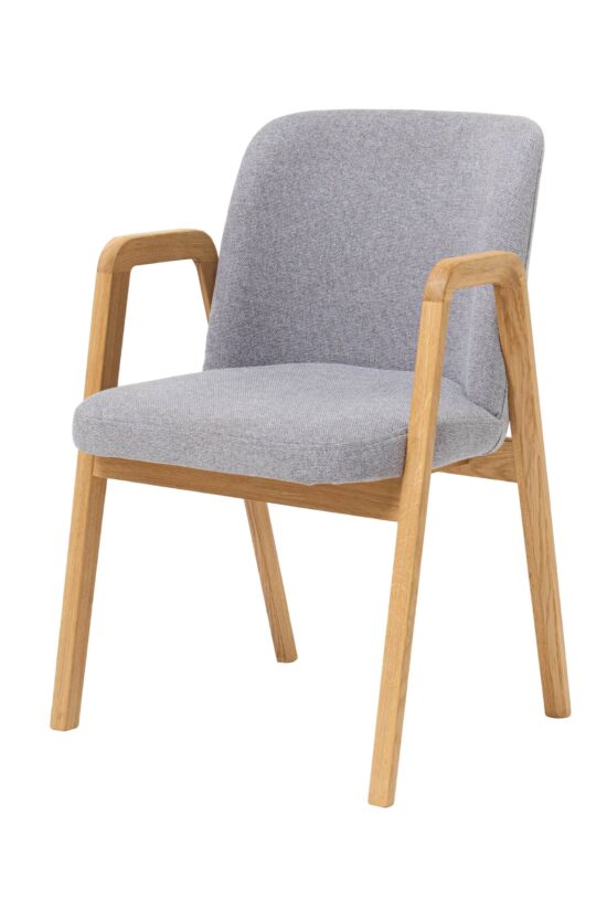 Dębowe krzesło z podłokietnikami i szarym obiciem idealnie nadaje się do biur, jadalni, kawiarni i restauracji, gdzie docenisz jego praktyczność i styl. Ergonomiczny kształt i miękka wyściółka zapewniają maksymalny komfort nawet podczas długotrwałego siedzenia.