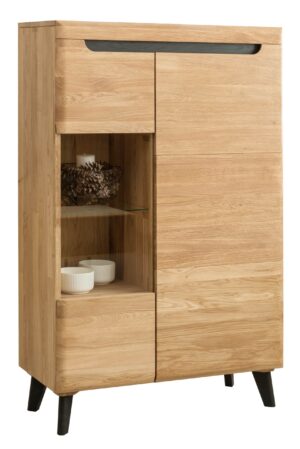 Luxusní skříň z masivu Antalia  je ideální volbou pro ty, kteří hledají kvalitní, praktickou a designovou skříň, která se hodí do různých prostor a kterou lze využít na mnoho způsobů.