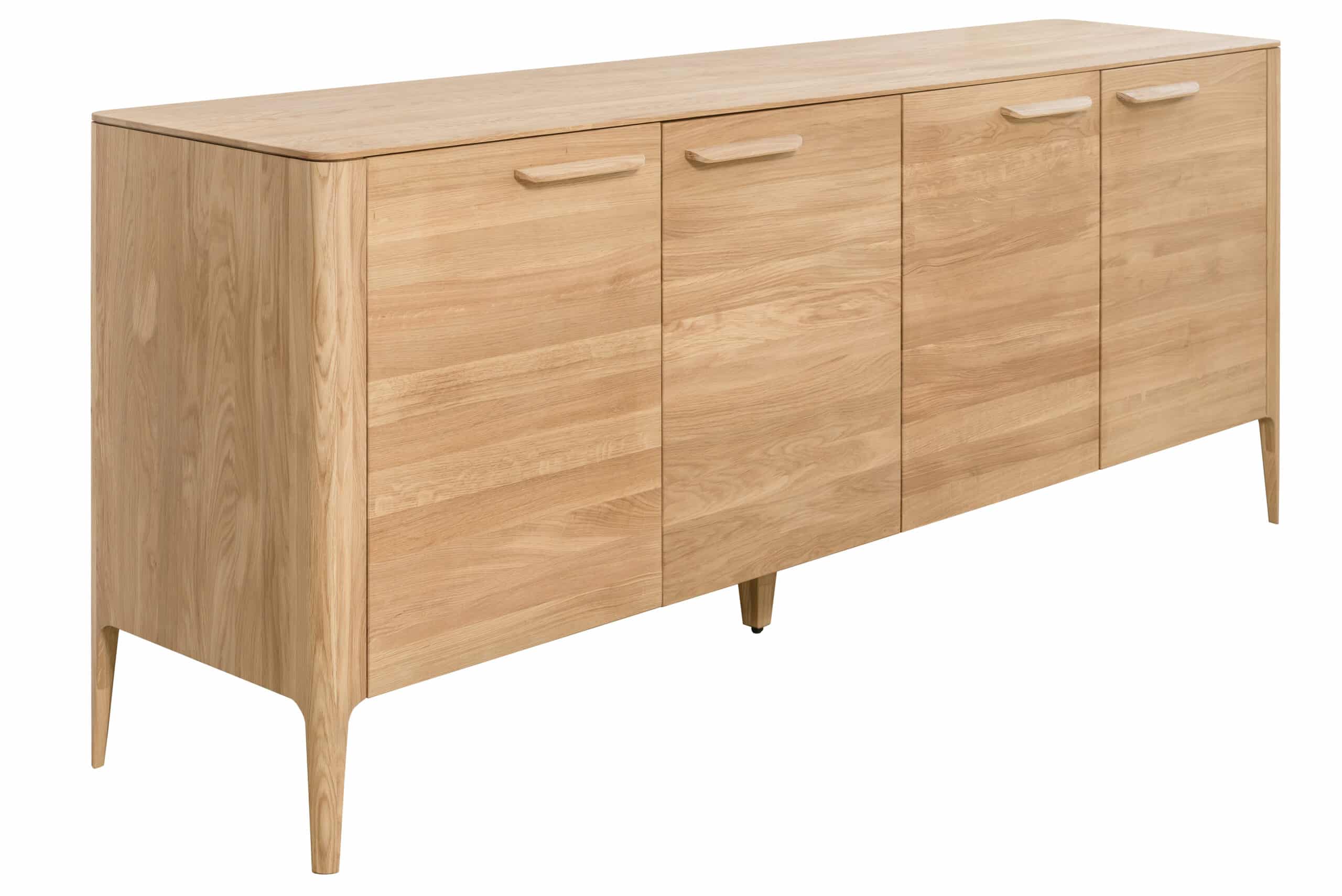 Dubová komoda Atlanta v skandinávském stylu s minimalistickým designem a tenkými liniemi je skvělým doplňkem každého interiéru.