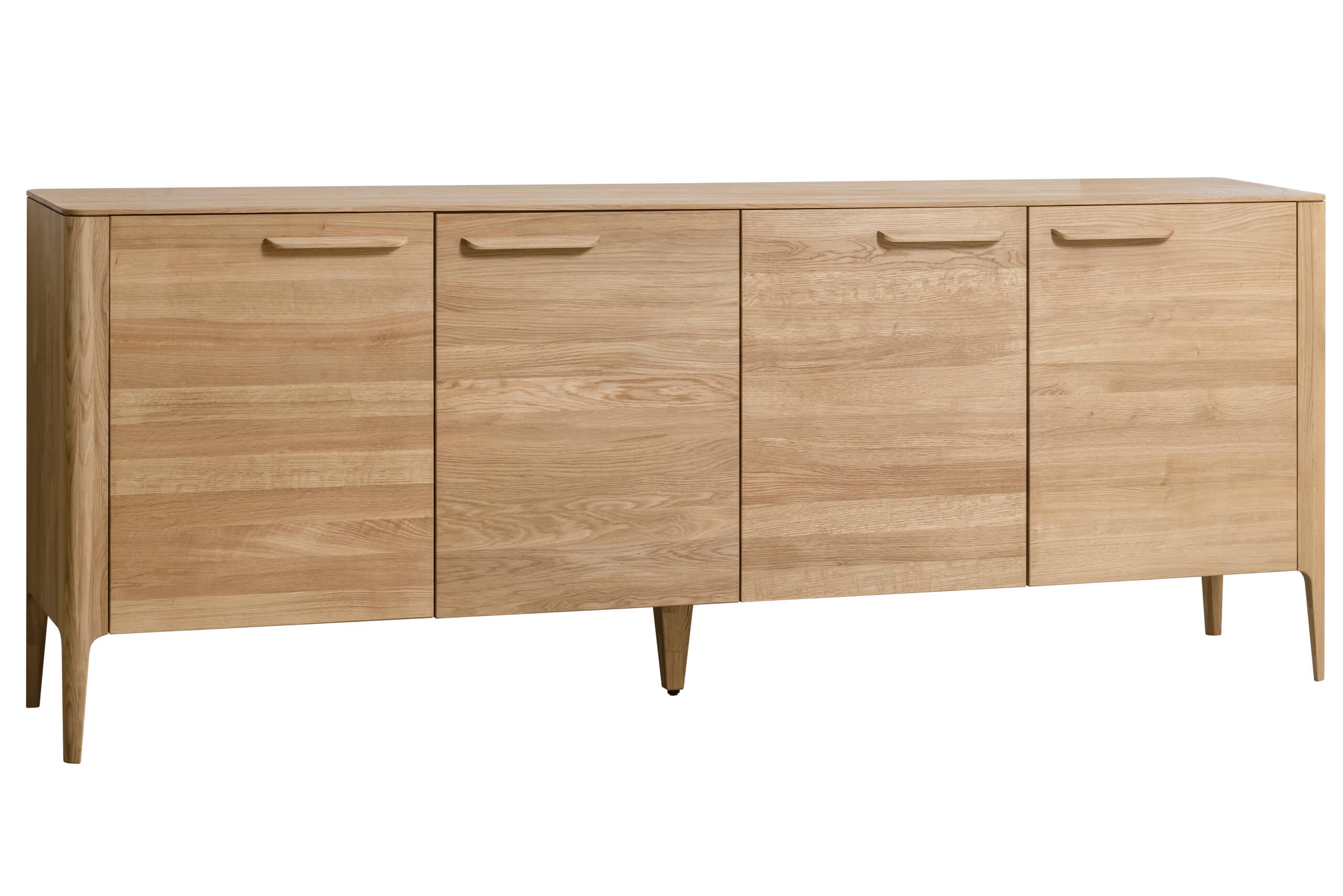 Dubová komoda Atlanta v skandinávském stylu s minimalistickým designem a tenkými liniemi je skvělým doplňkem každého interiéru.