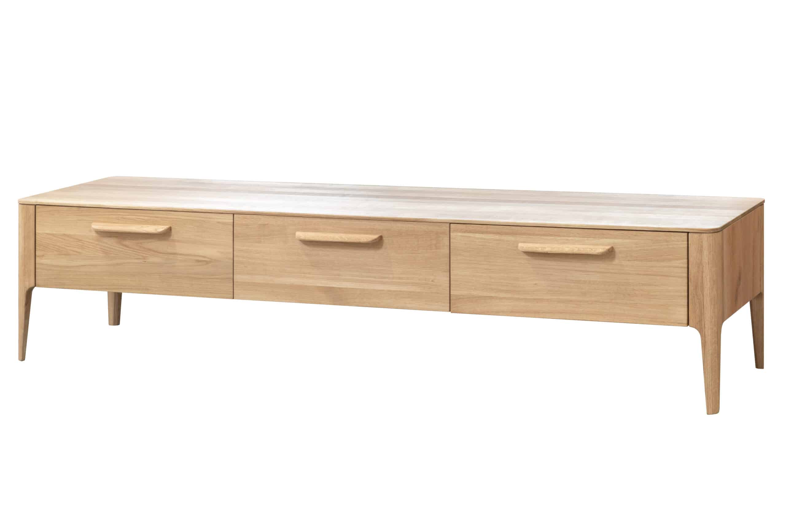 Dubová komoda pod TV Atlanta-skvost mezi nábytkem je tím pravým ořechovým pro milovníky skandinávského minimalistického designu.
