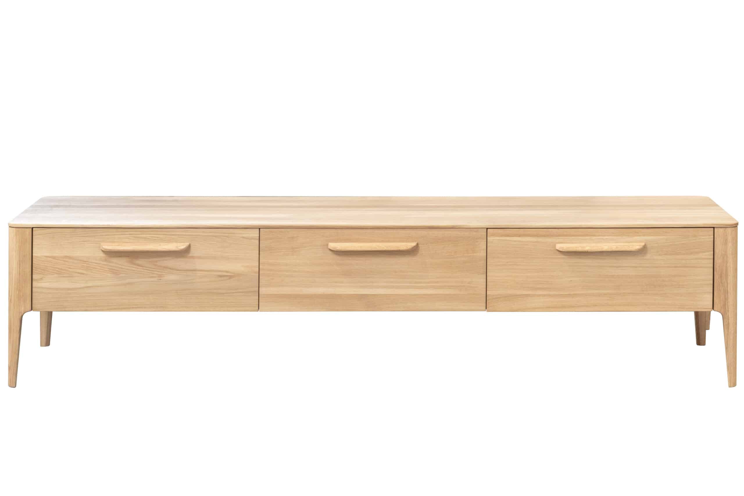 Dubová komoda pod TV Atlanta-skvost mezi nábytkem je tím pravým ořechovým pro milovníky skandinávského minimalistického designu.