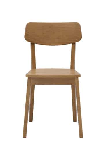 Jídelní  židle z dubu Vilnius rustik je tou pravou jídelní židli, která zaujme nejen svým vzhledem, ale také komfortem a kvalitou. Naše židle je přesně to, co potřebujete pro svůj domov kavárnu či restauraci.