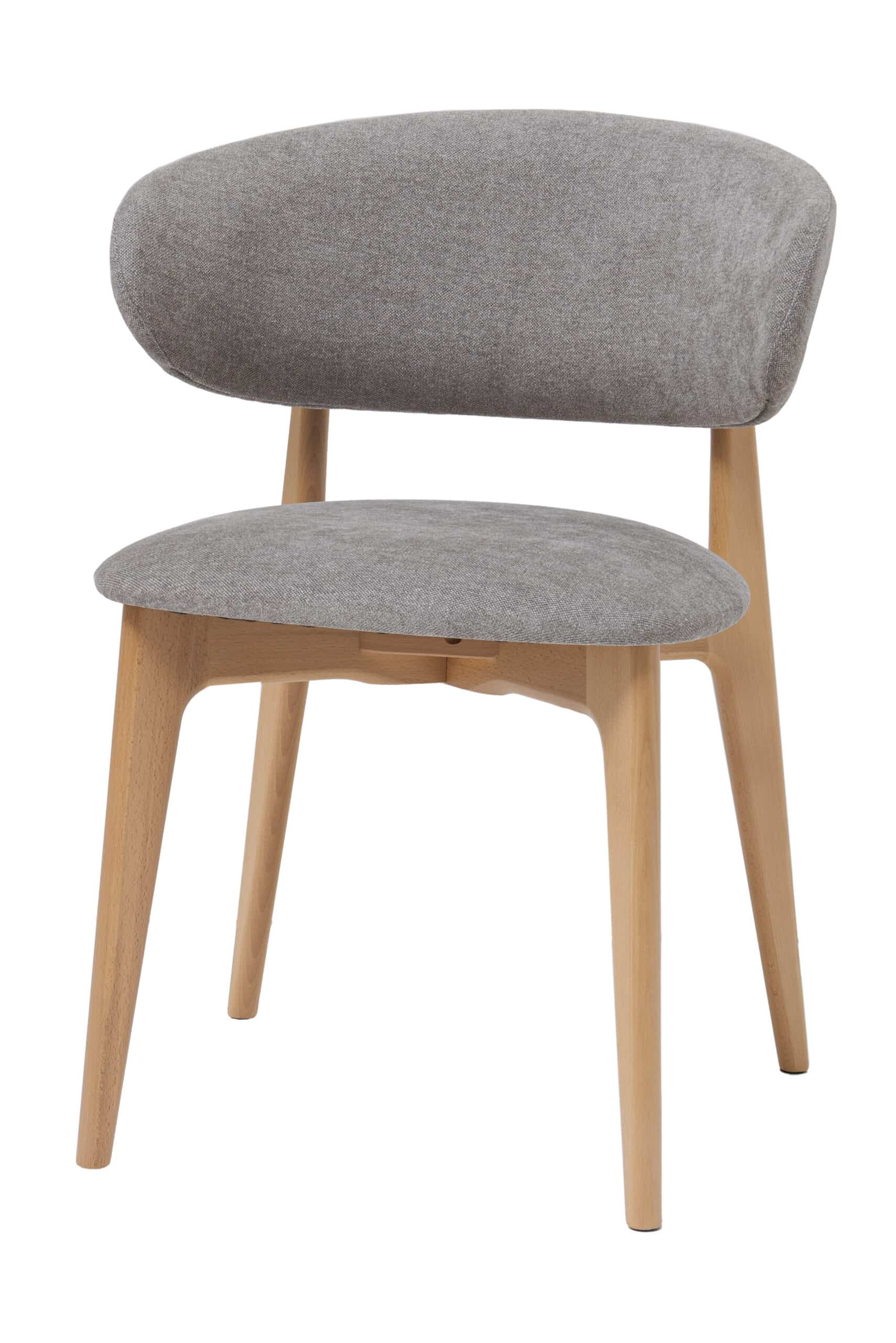 Bukové křesílko Roses šedé vnese do vašeho interiéru eleganci a útulnost, kterou oceníte každý den. Díky nadčasovému designu a pevné konstrukci se stane nejen praktickým místem k odpočinku, ale i stylovým doplňkem vašeho domova.