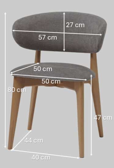 Bukové křesílko Roses šedé vnese do vašeho interiéru eleganci a útulnost, kterou oceníte každý den. Díky nadčasovému designu a pevné konstrukci se stane nejen praktickým místem k odpočinku, ale i stylovým doplňkem vašeho domova.