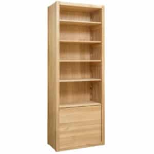 Regał na książki z litego dębu Funny 11 wniesie do Państwa wnętrza naturalną elegancję i ponadczasowy styl. Dzięki regulowanym półkom i praktycznym szufladom z systemem Tip-on oferuje idealne połączenie designu i funkcjonalności. Solidne drewno dębowe zabezpieczone olejem Borma Wachs gwarantuje długą żywotność i wyjątkowy wygląd każdego egzemplarza.